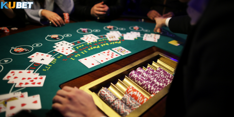 Blackjack thử thách 21 điểm